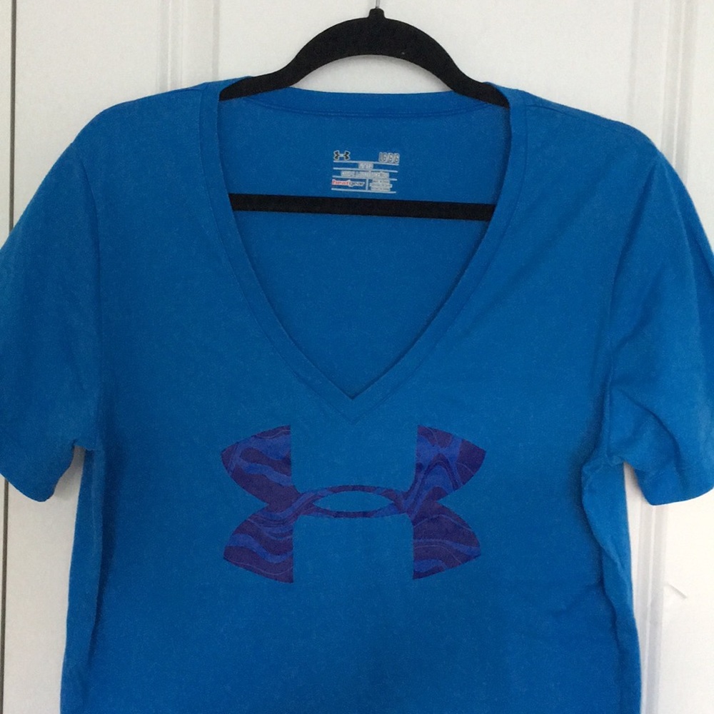 Under Armour Ladies Shirt Size L Blue